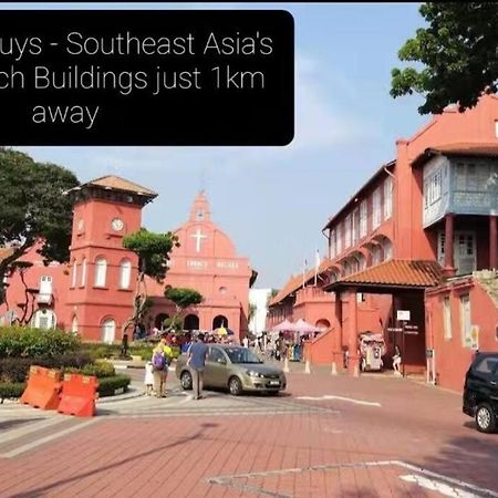 2 Bedroom Apartment Next To Historical Spots Melaka Zewnętrze zdjęcie